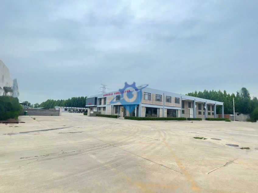 紧邻高速口，机场，火车站，港口